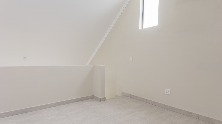 To Let 2 Bedroom Property for Rent in Struisbaai Western Cape